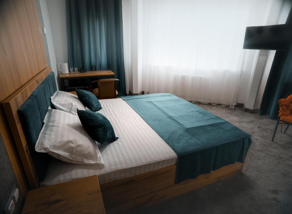 Demure Hotel 塔什干 外观 照片