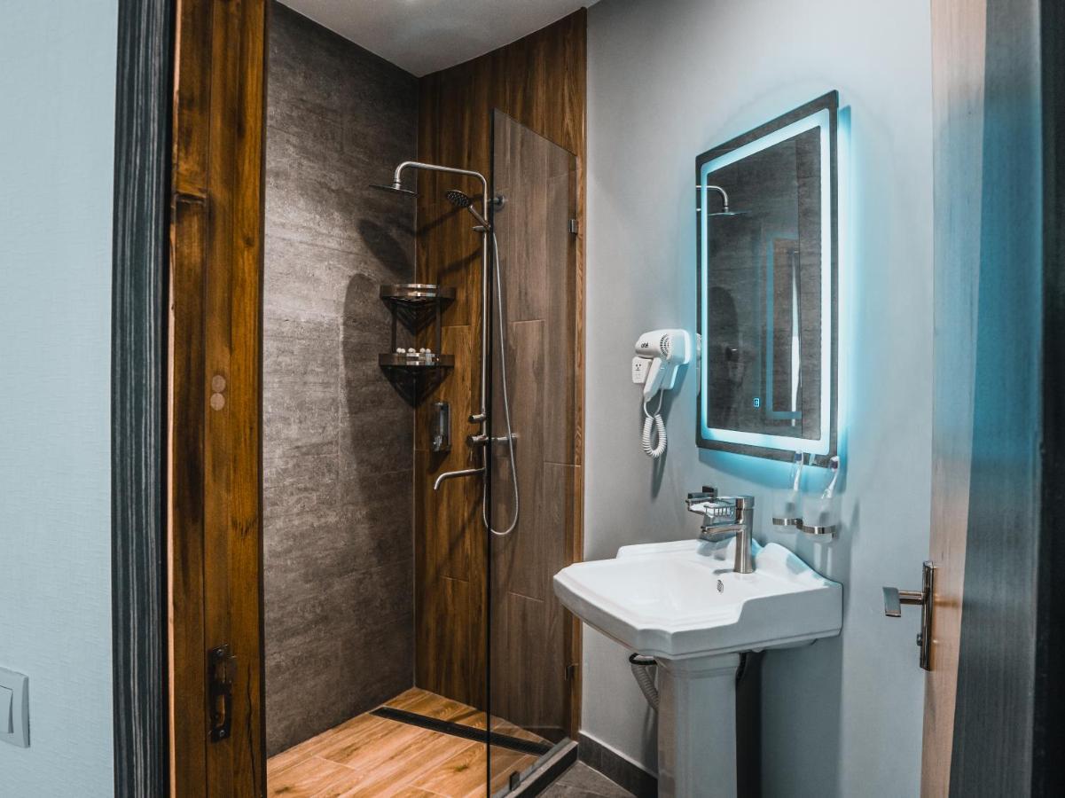 Demure Hotel 塔什干 外观 照片